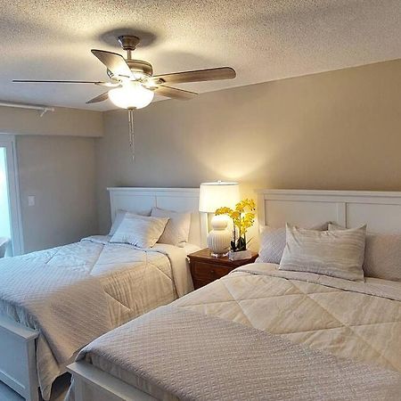 Nassau Harbour Cozy 2 Bedroom Condo Exterior photo